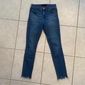 EUC J Brand Skinny Jeans with distressed hem - 26